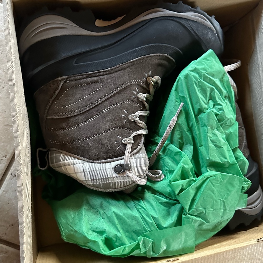 Boots are too big for me